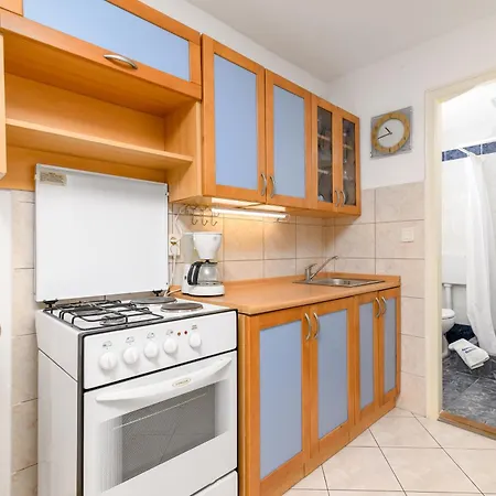 With Parking Space Kavran, Marcana - 14109 Apartament